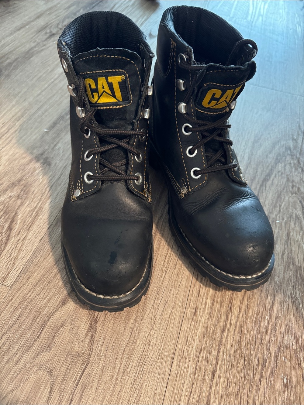 Black Leather Work Boots - Rugged Lace-Up Safety Style